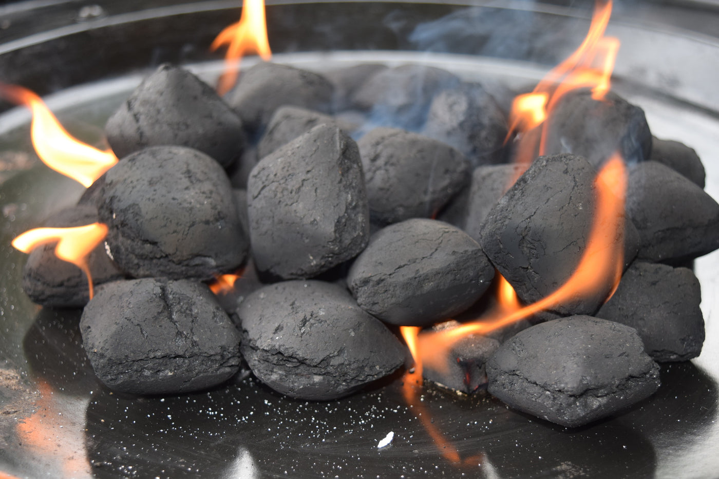 3 Sacos Carbón Briquetas Quebracho 20 kilos + Despacho Gratis en Santiago* - Carbón Quebracho